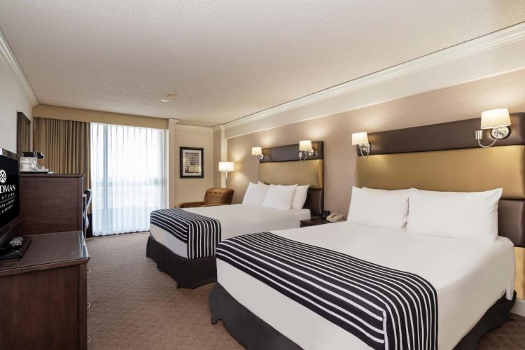 Sandman Signature Vancouver Airport Hotel & Resort , BC V6X 2M9 near Vancouver International Airport View Point 12