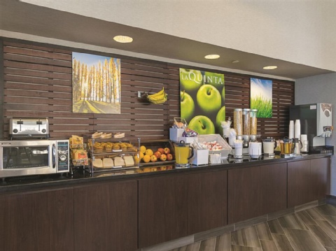 LA QUINTA INN STE ONTARIO AIRPORT , CA 91764 near Ontario International Airport View Point 12