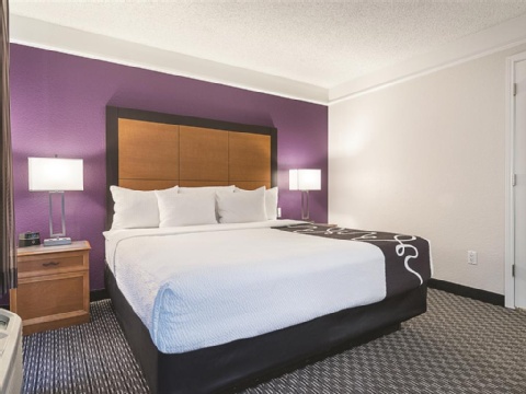 LA QUINTA INN STE ONTARIO AIRPORT , CA 91764 near Ontario International Airport View Point 25