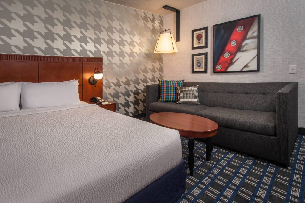Courtyard by Marriott Arlington Crystal City/Reagan National Airport , VA 22202 near Ronald Reagan Washington National Airport View Point 19