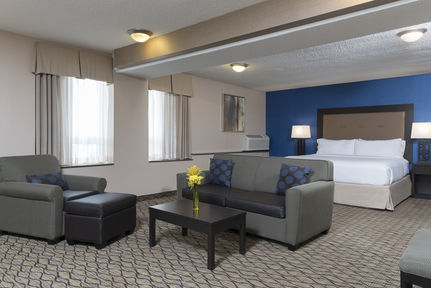 Holiday Inn Chicago - Elk Grove, an IHG Hotel , IL 60007 near Ohare International Airport View Point 24