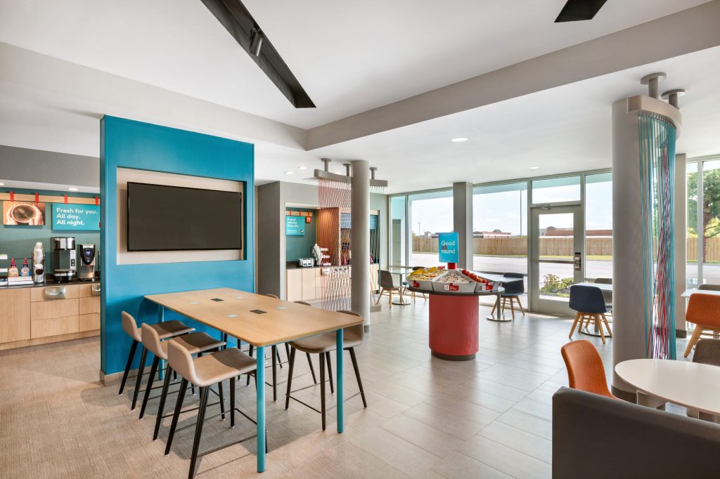 avid hotels - Boston Logan Airport - Revere, an IHG Hotel , MA 02151 near Boston Logan International Airport View Point 7