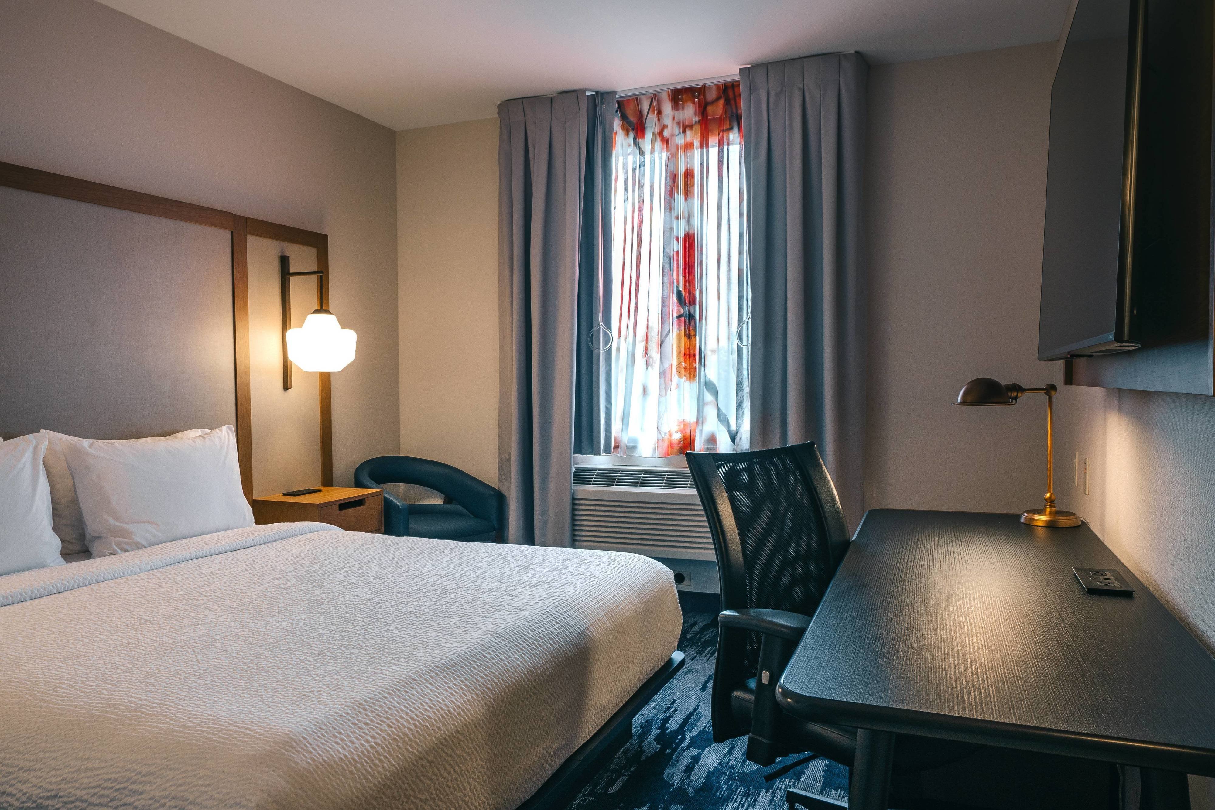 Fairfield Inn New York LaGuardia Airport/Astoria , NY 11103 near Laguardia Airport View Point 12