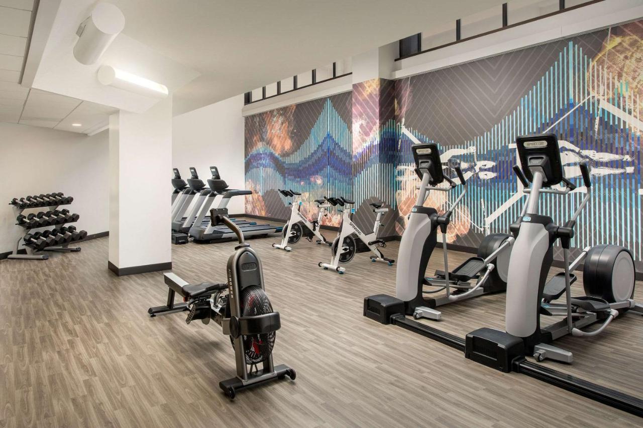 Radisson Blu Fargo , ND 58102 near Hector International Airport View Point 7