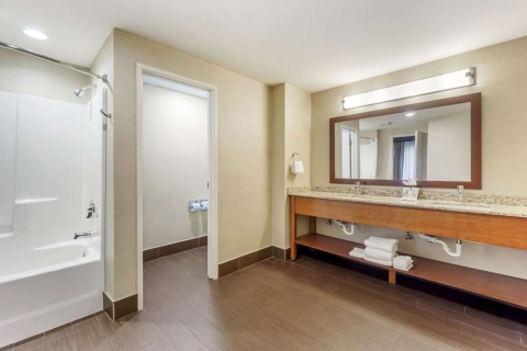 Comfort Inn and Suites Sea-Tac Airport , WA 98188 near Seattle-tacoma International Airport View Point 12