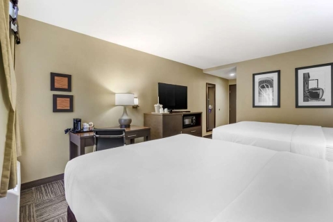 Comfort Inn and Suites Sea-Tac Airport , WA 98188 near Seattle-tacoma International Airport View Point 24
