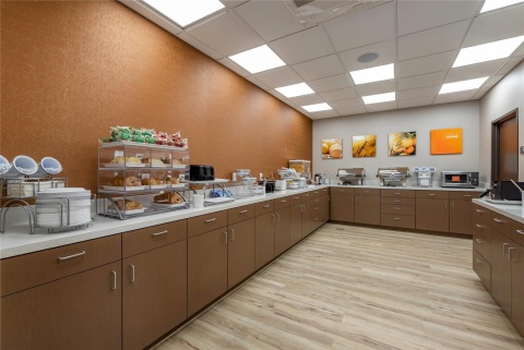 Comfort Suites Colorado Springs East , CO 80923 near Colorado Springs Airport View Point 9