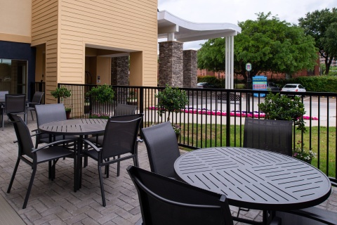 Fairfield Inn and Suites by Marriott Arlington Near Six Flags , TX 76006 near Dallas-fort Worth International Airport View Point 2