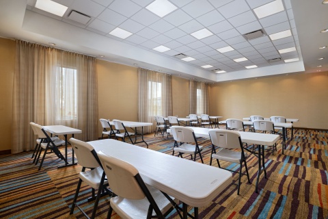 Fairfield Inn and Suites by Marriott Lincoln Airport , NE 68521 near Lincoln Airport View Point 5