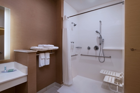 Fairfield Inn and Suites by Marriott Lincoln Airport , NE 68521 near Lincoln Airport View Point 13