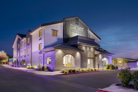 Garner Hotel Boise Airport by IHG , ID 83705 near Boise Airport (Boise Air Terminal) (Gowen Field) View Point 5