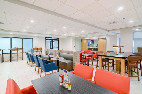 Holiday Inn Express Richmond Airport by IHG , VA 23150 near Richmond International Airport View Point 15