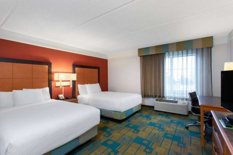 La Quinta Inn & Suites by Wyndham Jacksonville Butler Blvd , FL 32216 near Jacksonville International Airport View Point 6