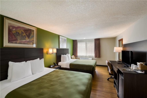 Quality Inn SeaTac Airport-Seattle , WA 98188 near Seattle-tacoma International Airport View Point 12