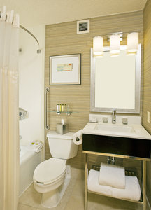 Doubletree By Hilton Baltimore - BWI Airport , MD 21090 near Baltimore-washington International Thurgood Marshall Airport View Point 9