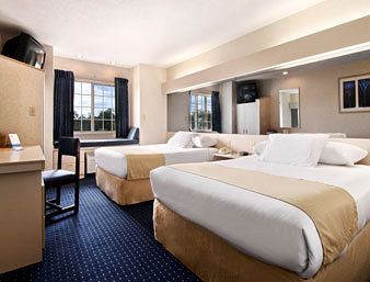 Microtel Inn & Suites By Wyndham Philadelphia Airport , Pa 19013 near Philadelphia International Airport View Point 4