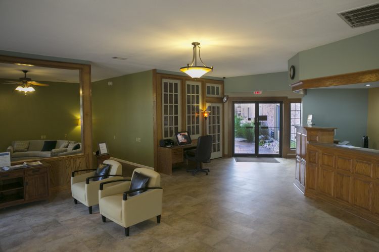 Quality Inn & Suites Kansas City International Airport , MO 64079 near Kansas City International Airport View Point 5