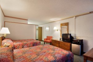 Travelodge Cleveland Airport  , OH 44142 near Cleveland Hopkins International Airport View Point 9