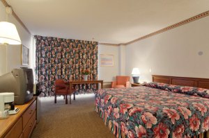 Travelodge Cleveland Airport  , OH 44142 near Cleveland Hopkins International Airport View Point 10