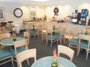 La Quinta Inn & Suites Fort Myers Airport , FL 33912 near Southwest Florida International Airport View Point 5