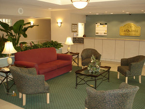 La Quinta Inn & Suites Fort Myers Airport , FL 33912 near Southwest Florida International Airport View Point 10