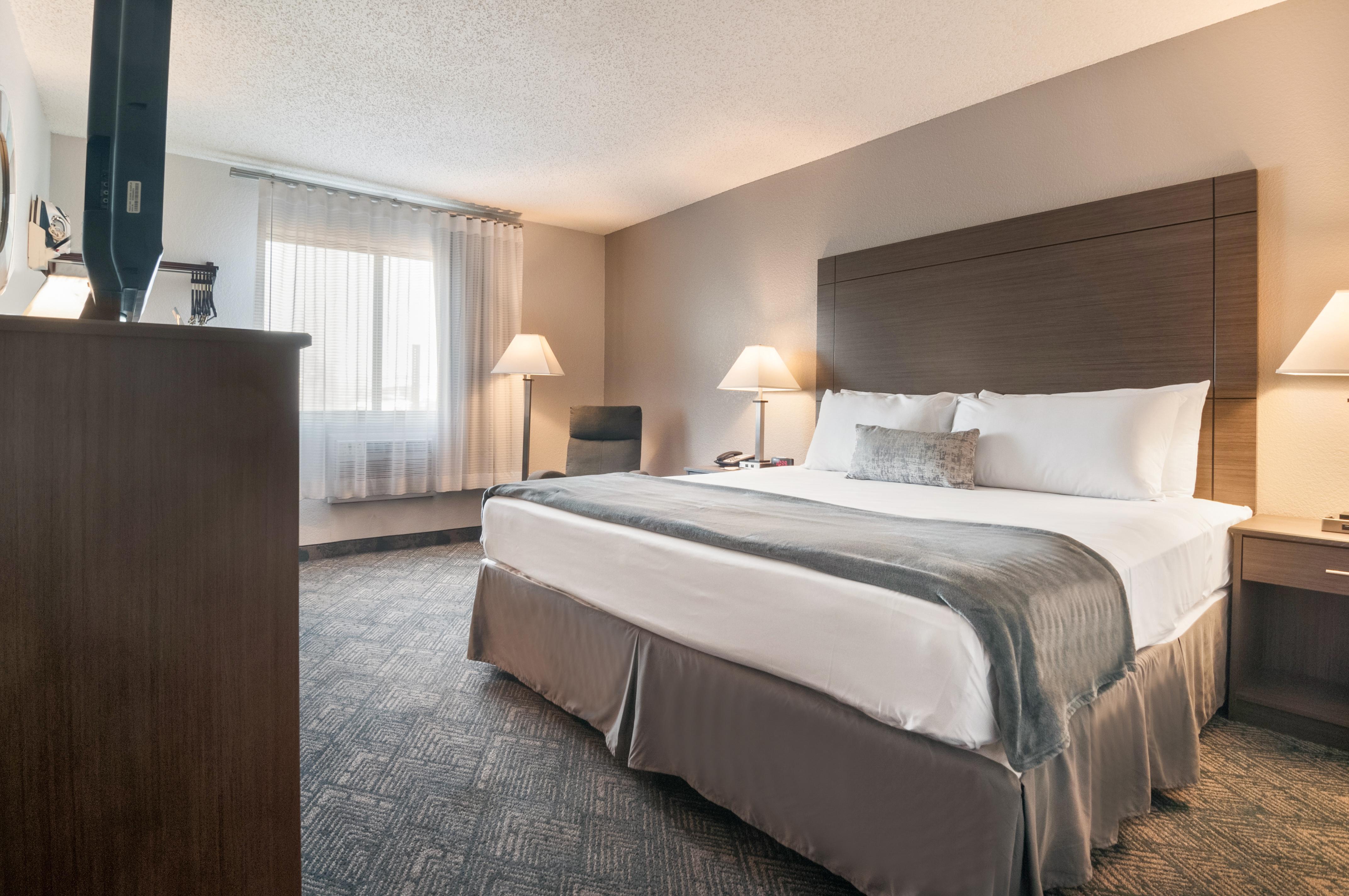 American Inn & Suites, DTW , MI 48174 near Detroit Metropolitan Wayne County Airport View Point 5