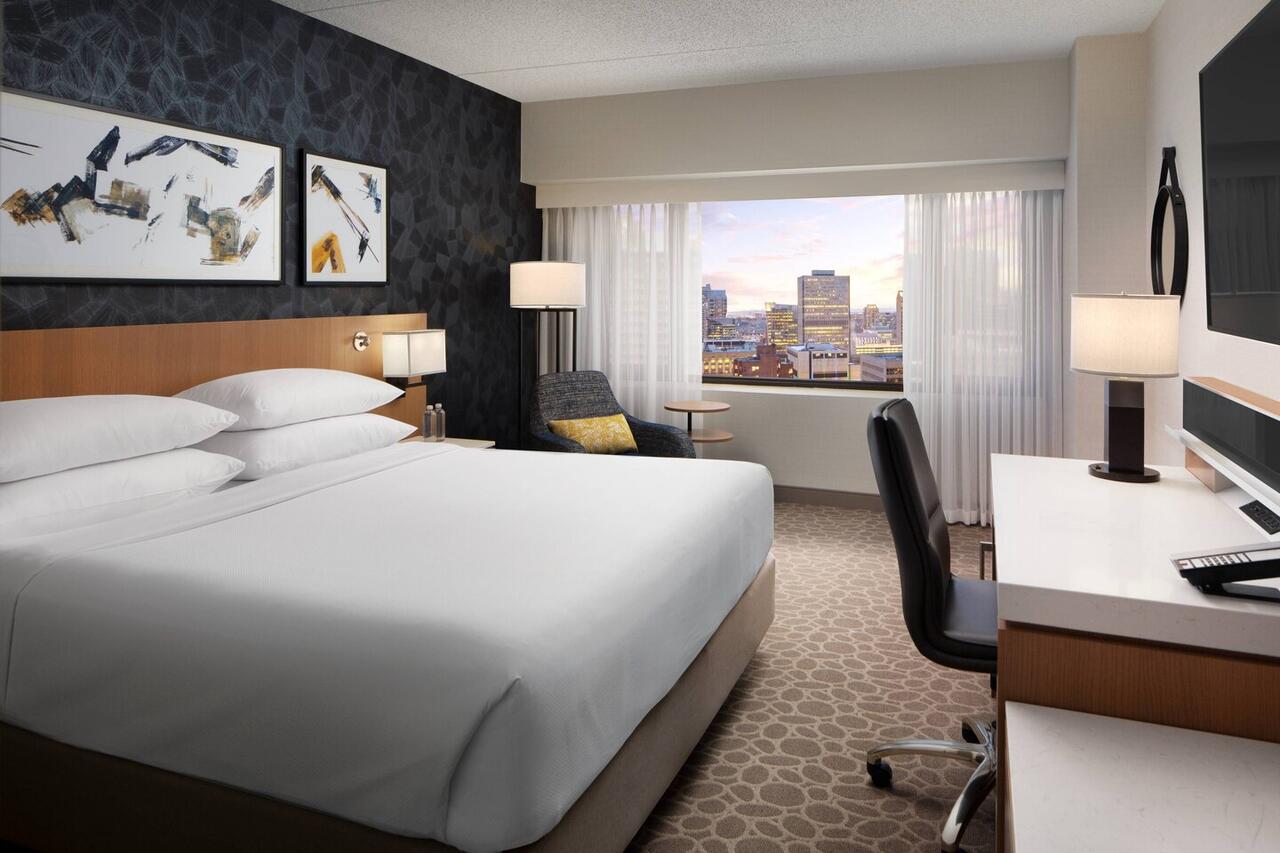 Delta Hotels by Marriott Chicago Willowbrook , IL 60527 near Midway International Airport View Point 2
