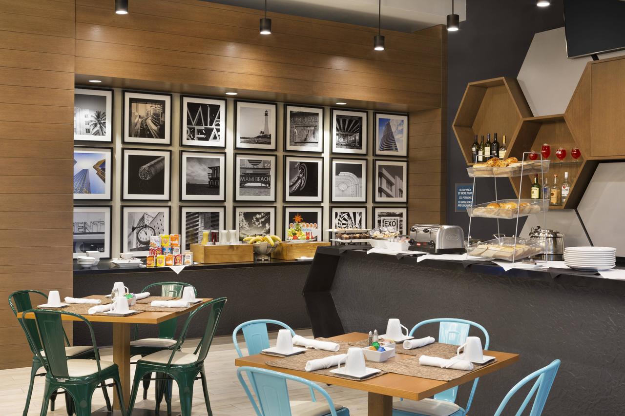 Four Points by Sheraton Miami Airport , Fl 33122 near Miami International Airport View Point 9