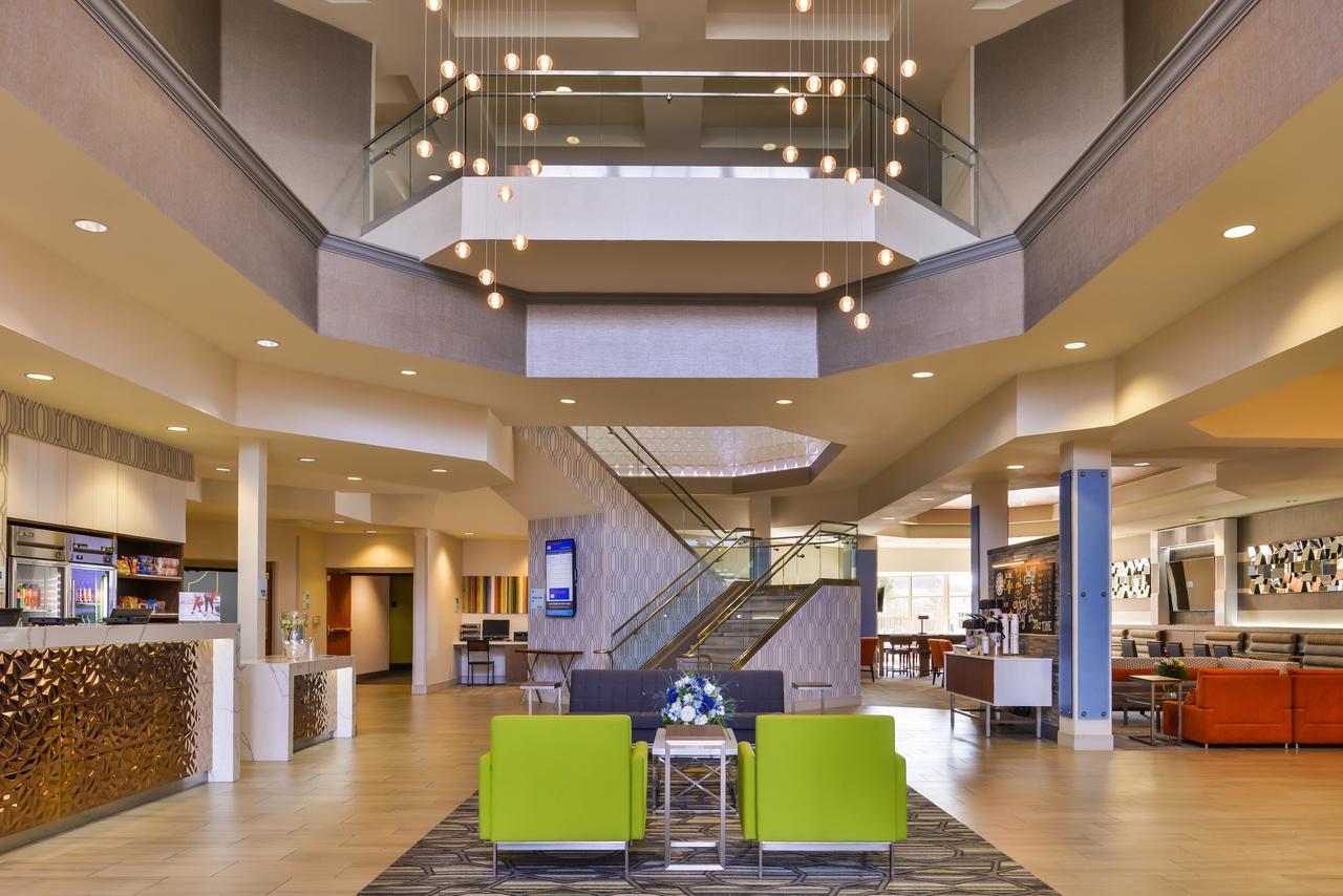 Holiday Inn Elk Grove Village , IL 60007 near Ohare International Airport View Point 7