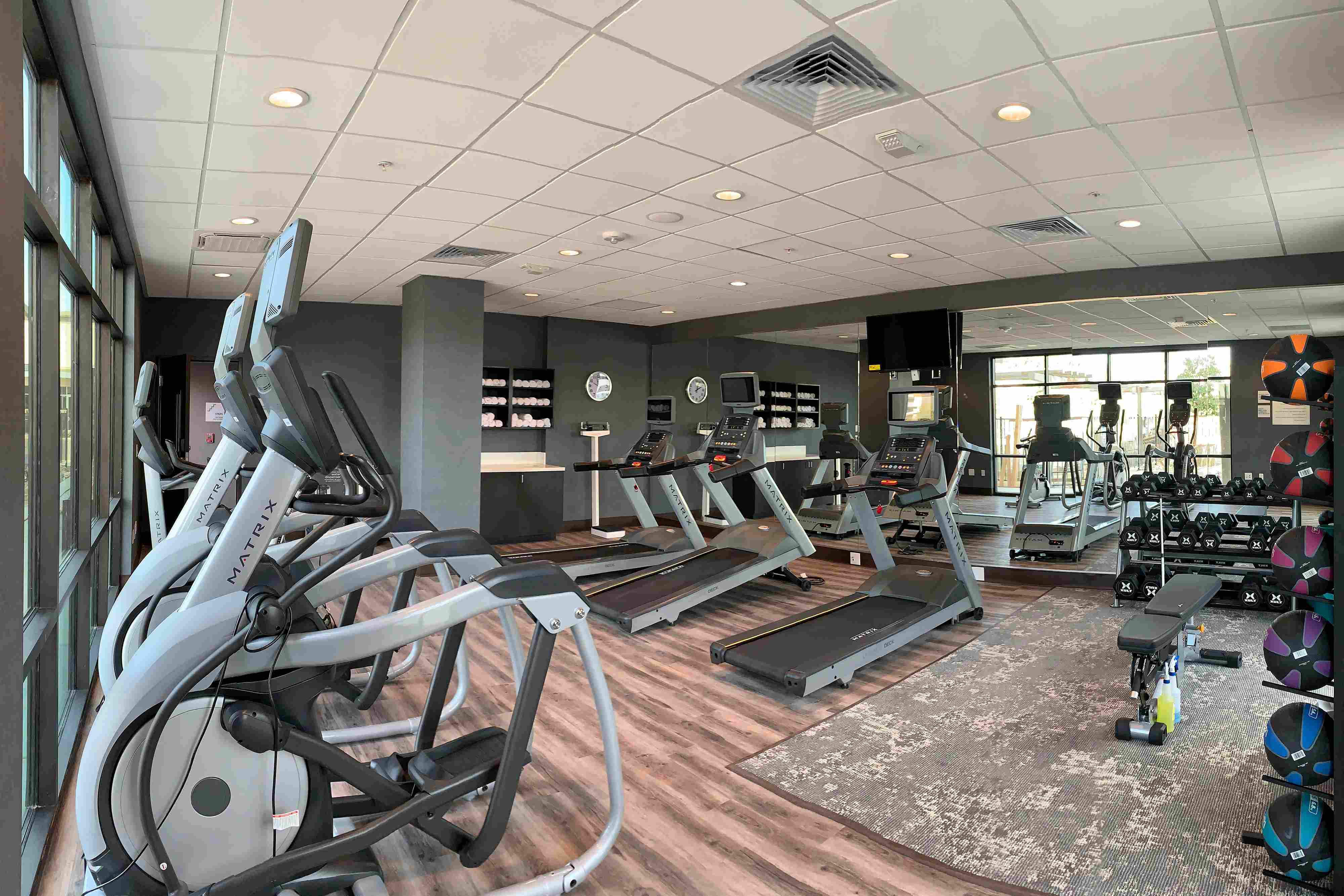 Holiday Inn & Suites Milpitas – Silicon Valley , CA 95035 near Norman Y. Mineta San Jose Intl Airport View Point 7