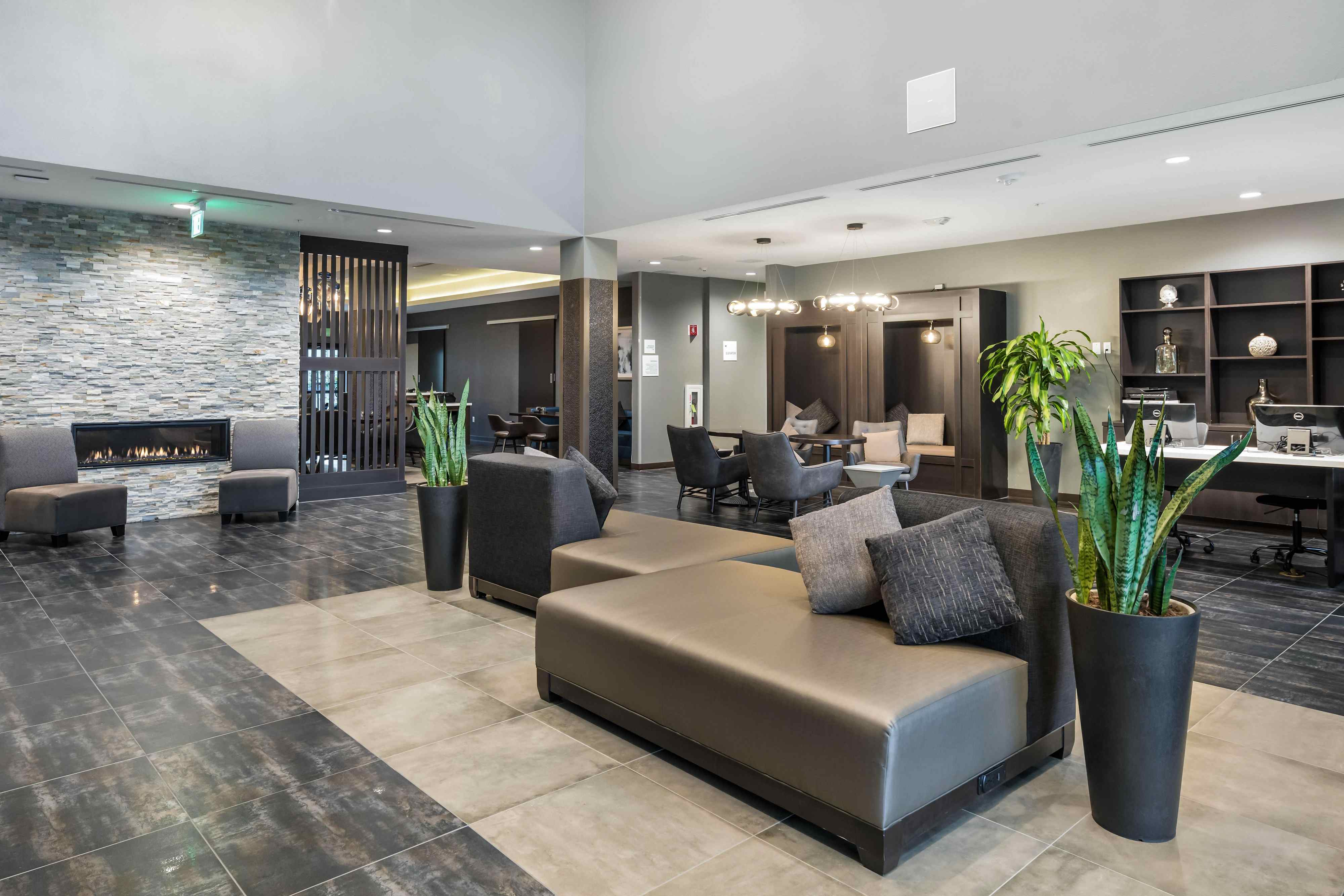 Holiday Inn & Suites Milpitas – Silicon Valley , CA 95035 near Norman Y. Mineta San Jose Intl Airport View Point 2
