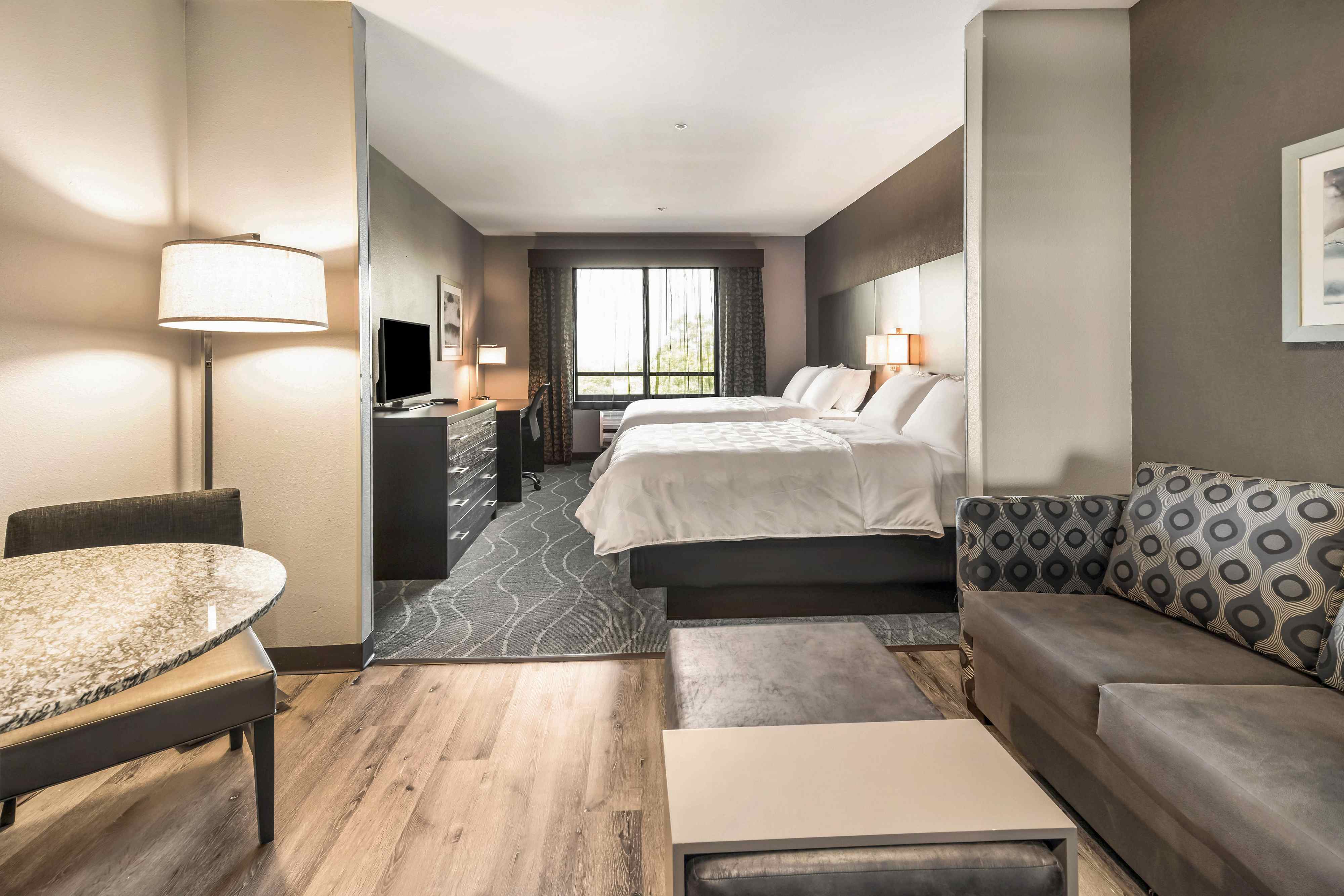 Holiday Inn & Suites Milpitas – Silicon Valley , CA 95035 near Norman Y. Mineta San Jose Intl Airport View Point 5