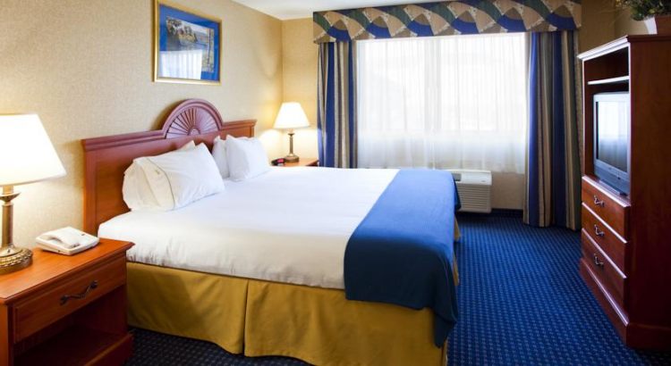 Holiday Inn Express Syracuse Airport , NY 13212 near Syracuse Hancock International Airport View Point 8