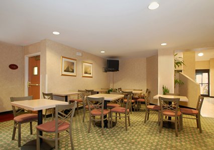 Sleep Inn Airport Greensboro , NC 27409 near Piedmont Triad International Airport View Point 5