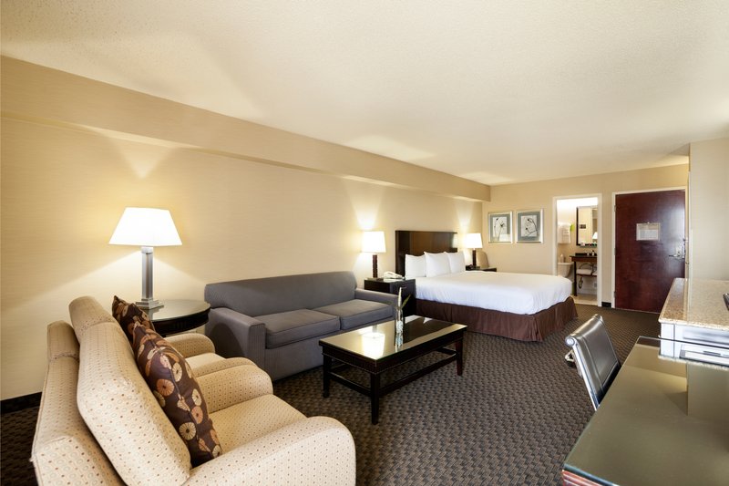 DoubleTree by Hilton JFK Airport , NY 11436 near John F Kennedy Intl Airport View Point 4