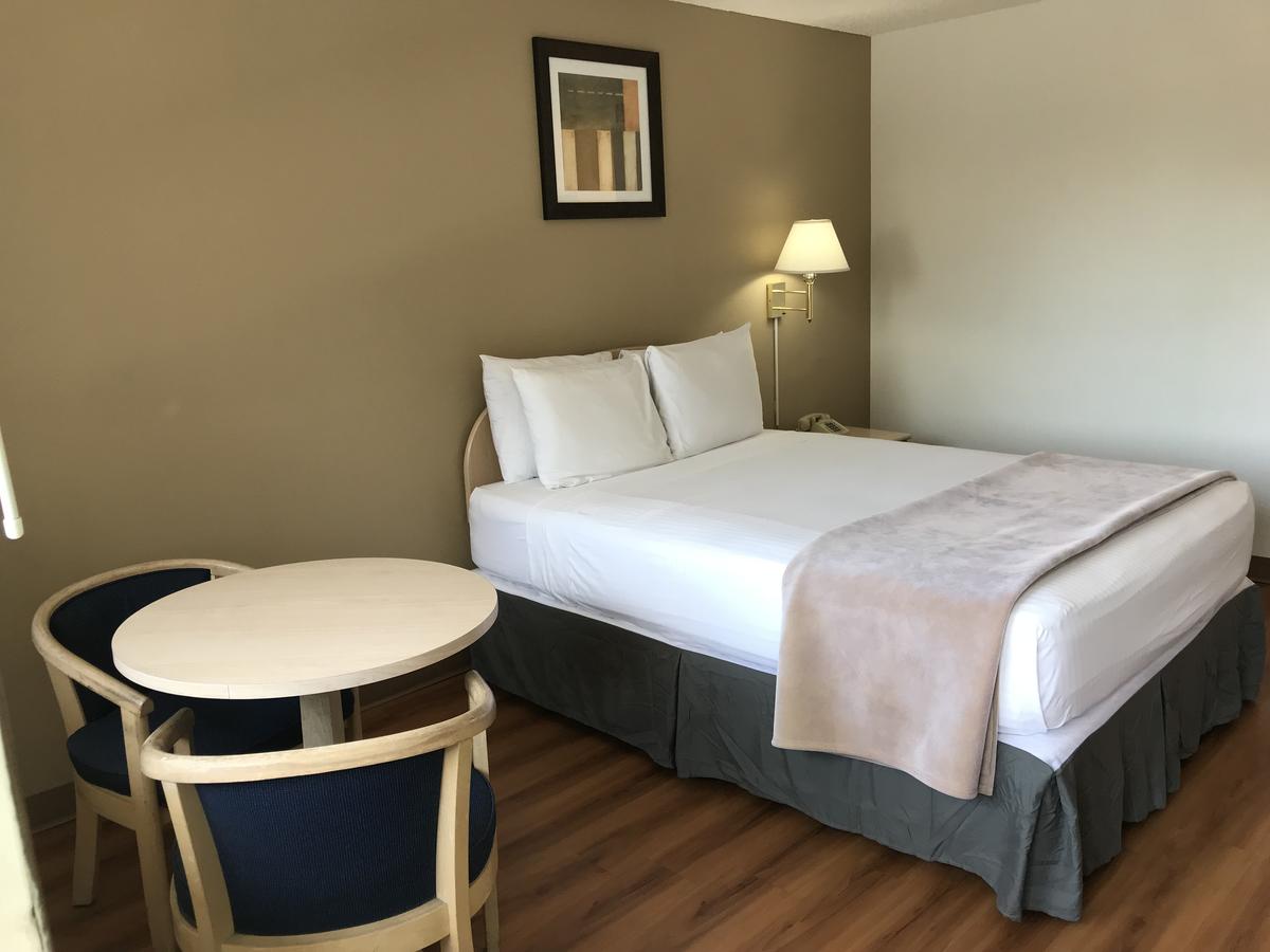 Seattle Airport Value Inn , WA 98198 near Seattle-tacoma International Airport View Point 7