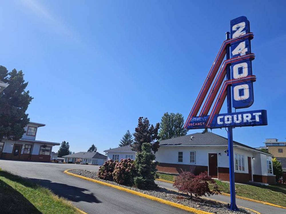 2400 Motel 3