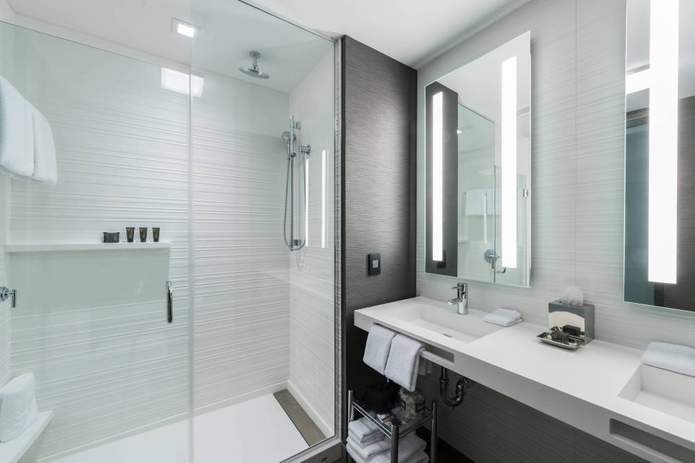 Ac Hotel By Marriott Boston Cambridge 5