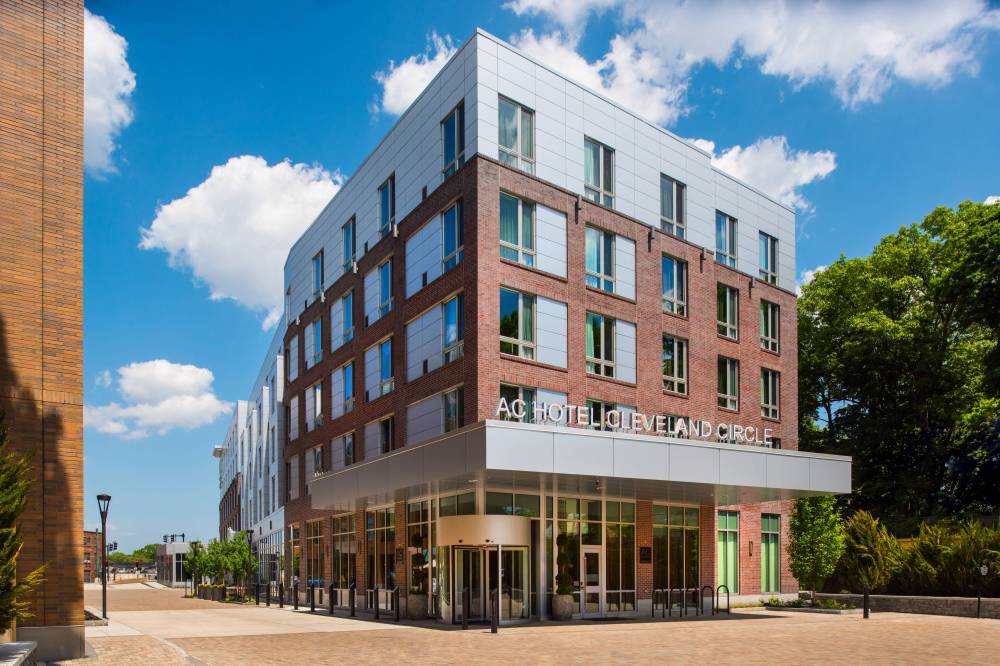 Ac Hotel By Marriott Boston Cleveland Circle