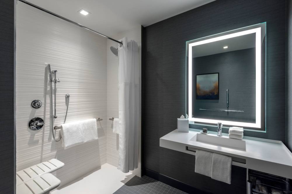 Ac Hotel By Marriott Denver Downtown 4