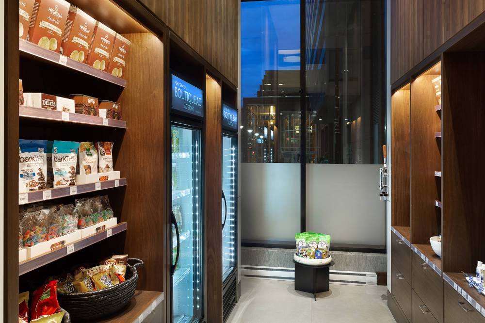 Ac Hotel By Marriott Montreal Downtown 4
