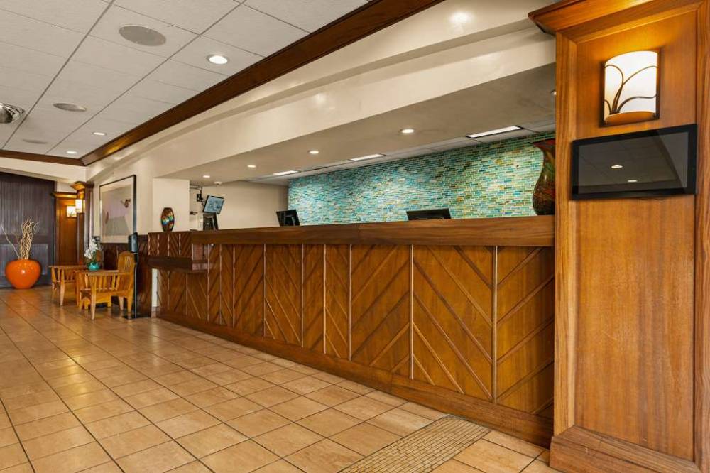 Airport Honolulu Hotel, Trademark Collection By Wyndham 4