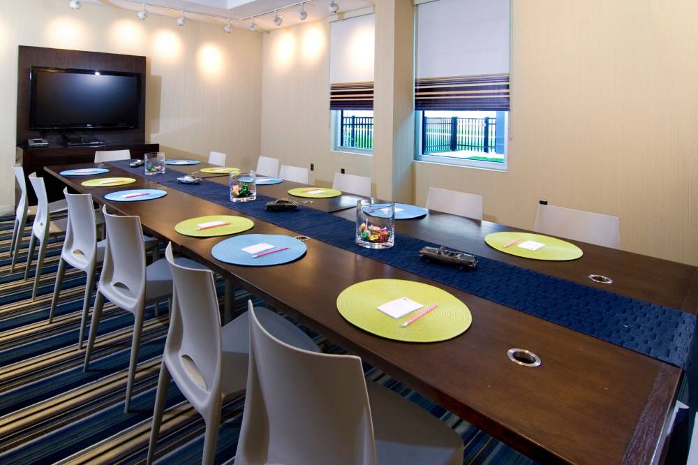 Aloft Chesapeake 1