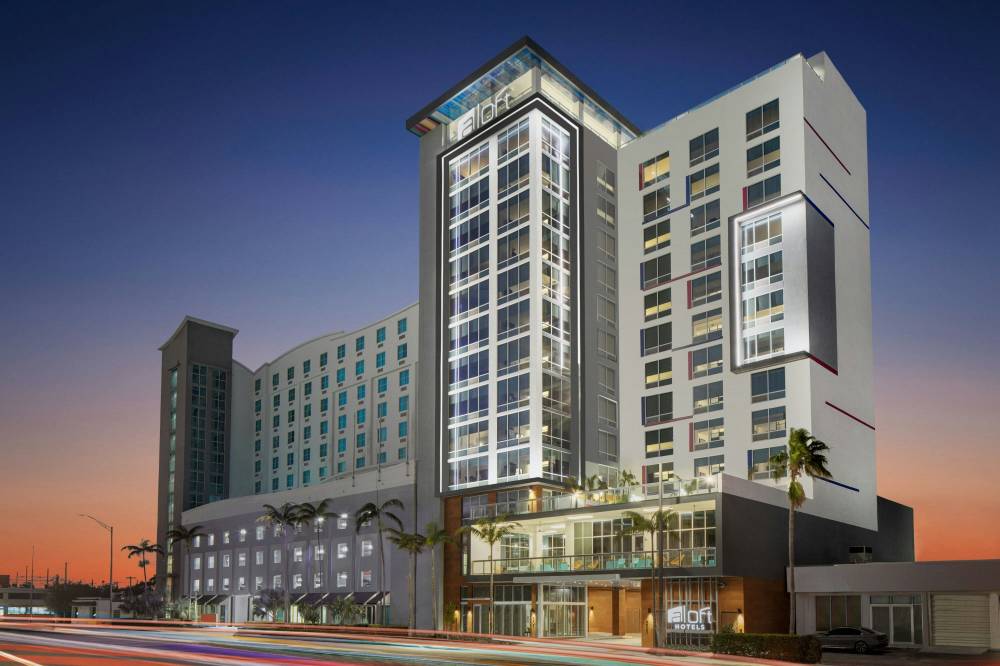 Aloft Fort Lauderdale Airport 1