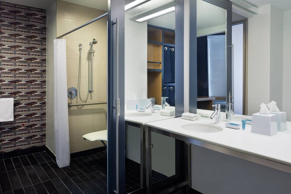 Aloft Jacksonville Tapestry Park 2