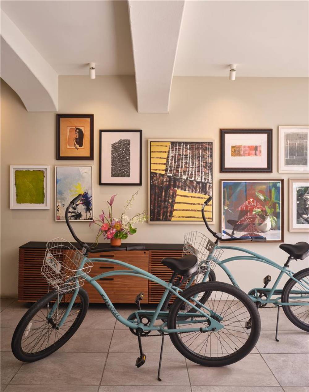 Ambassador Hotel Of Waikiki  Tapestry Collection By Hilton 2