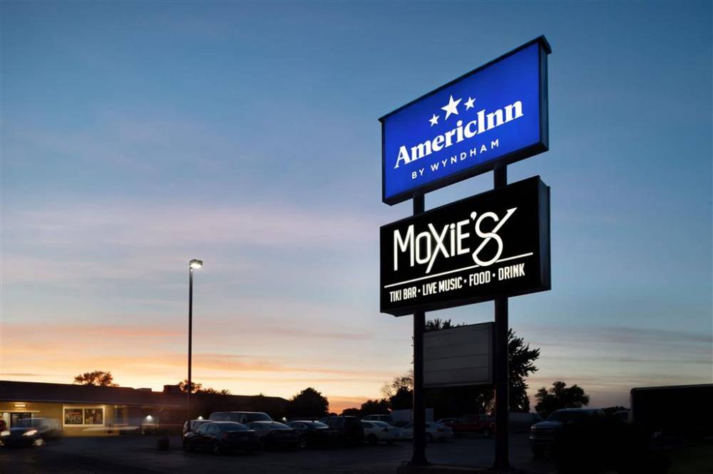 Americinn By Wyndham La Crosse Riverfront Conference Center 2