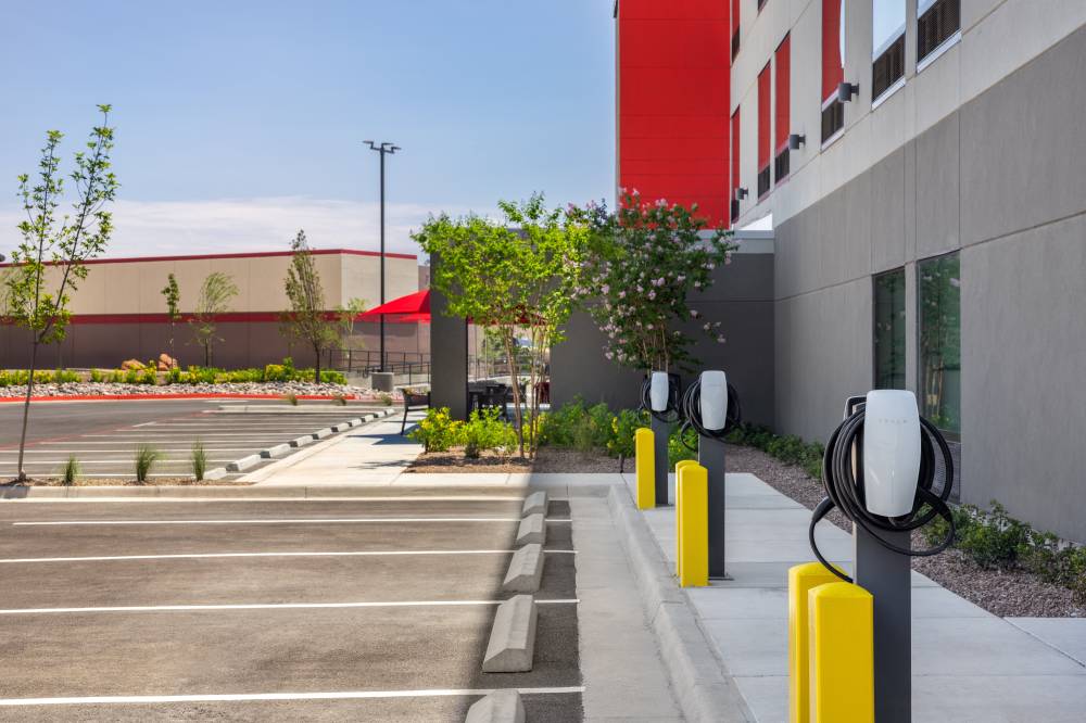 Avid Hotel East By Ihg 7