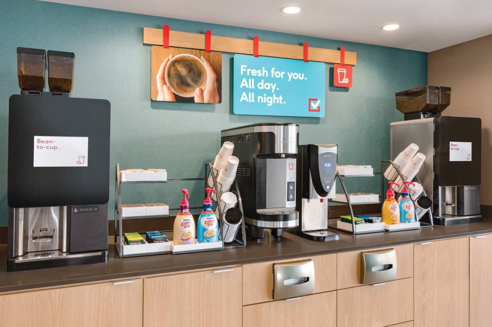Avid Hotel West By Ihg 10