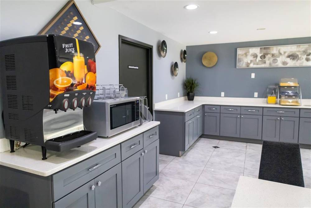 Baymont By Wyndham College Park Atlanta Airport South 6